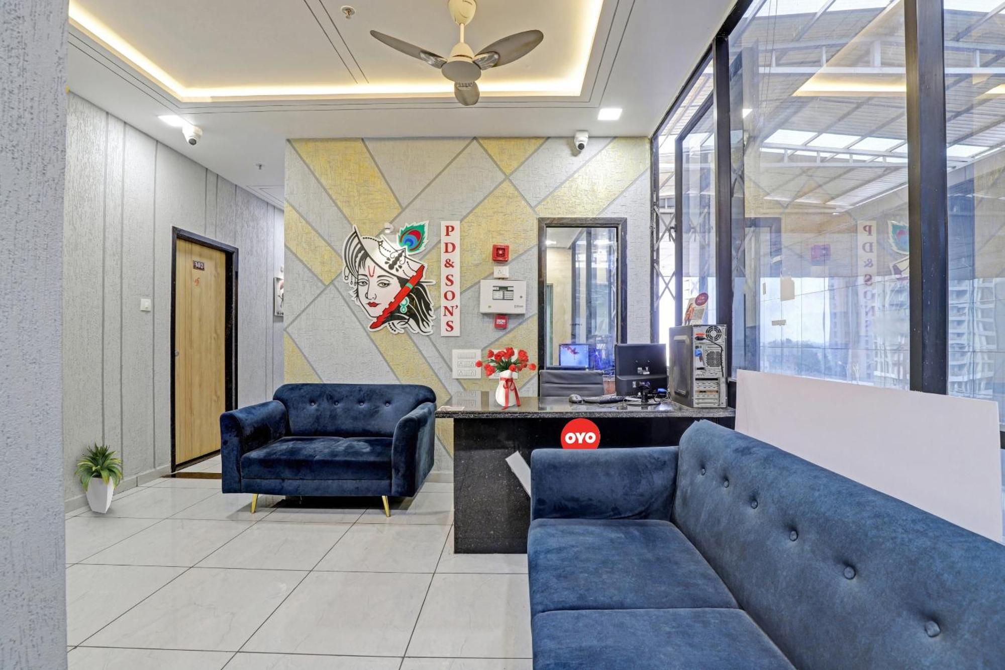 Hotel O Royal Orbit Сурат Экстерьер фото